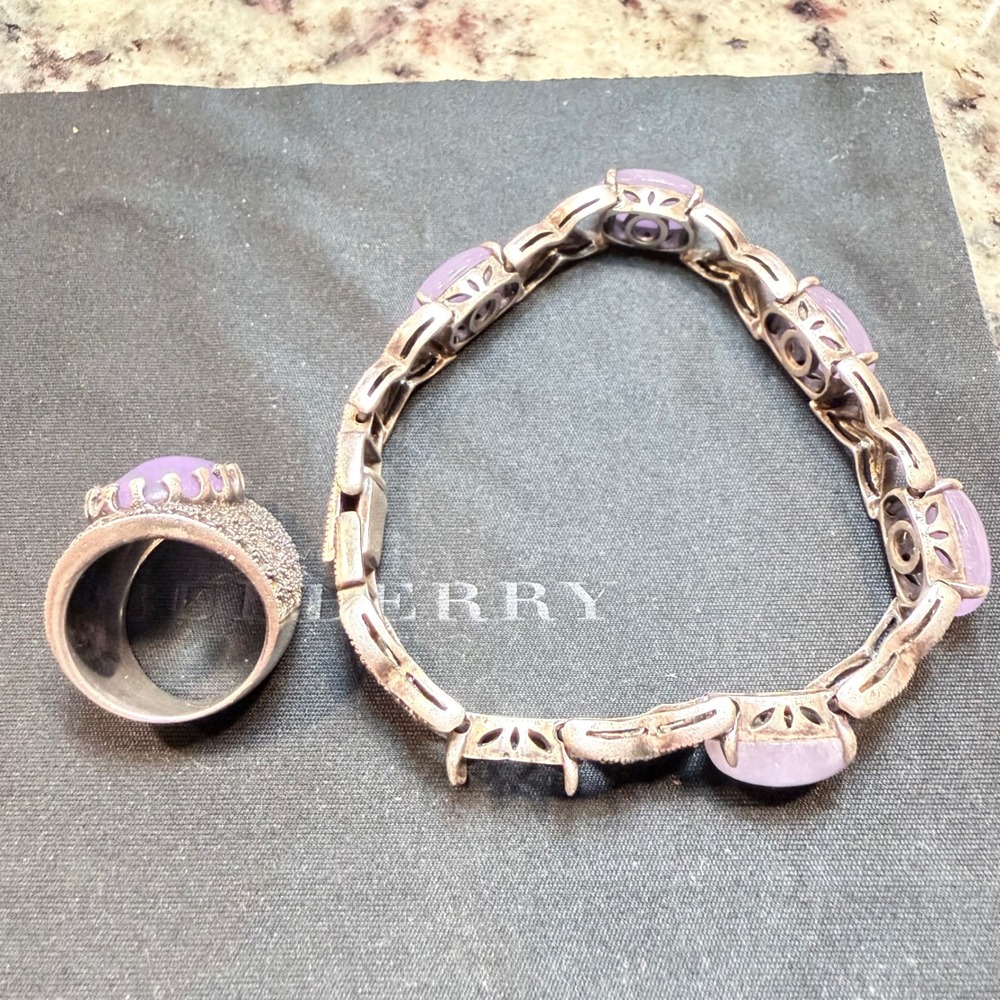 Vintage 925 Sterling Silver Marcasite Lavender Jade Ring and Bracelet Set 39g - Picture 2 of 6